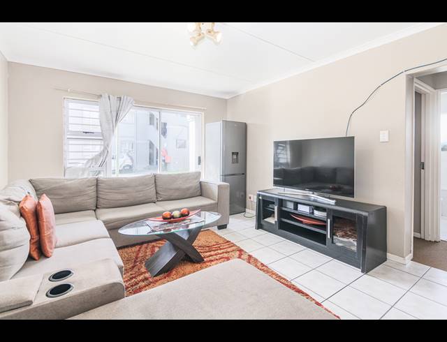 2 BEDROOM APARTMENT FOR SALE IN PARKLANDS